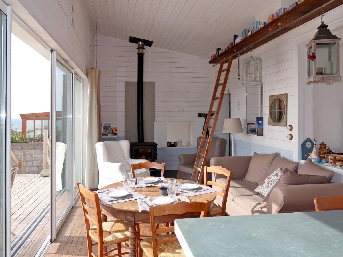 Holiday Home Maison D'En Haut - Ldt104 By Interhome Lanildut Eksteriør bilde